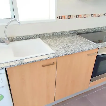 Mares By Costa * 德尼亚